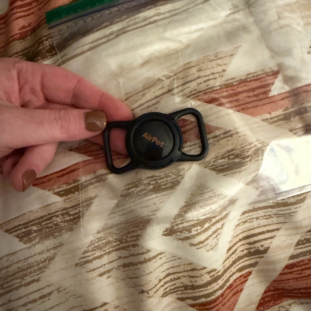 Airpet pet tracker
